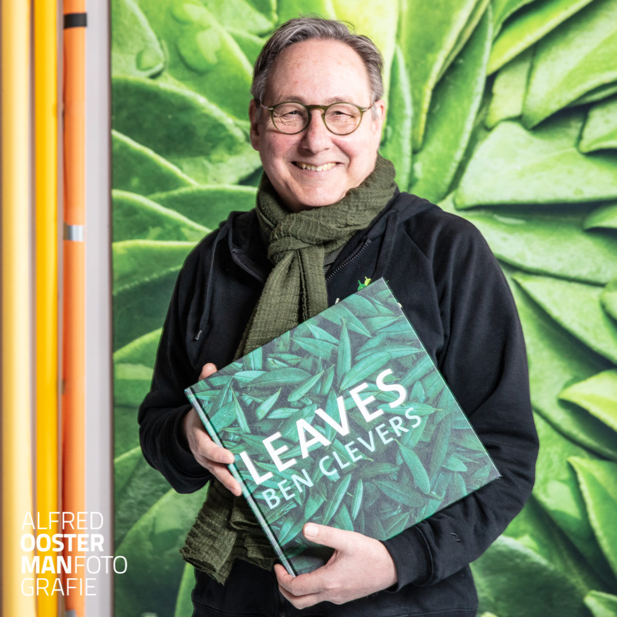 Leaves, het boek.
